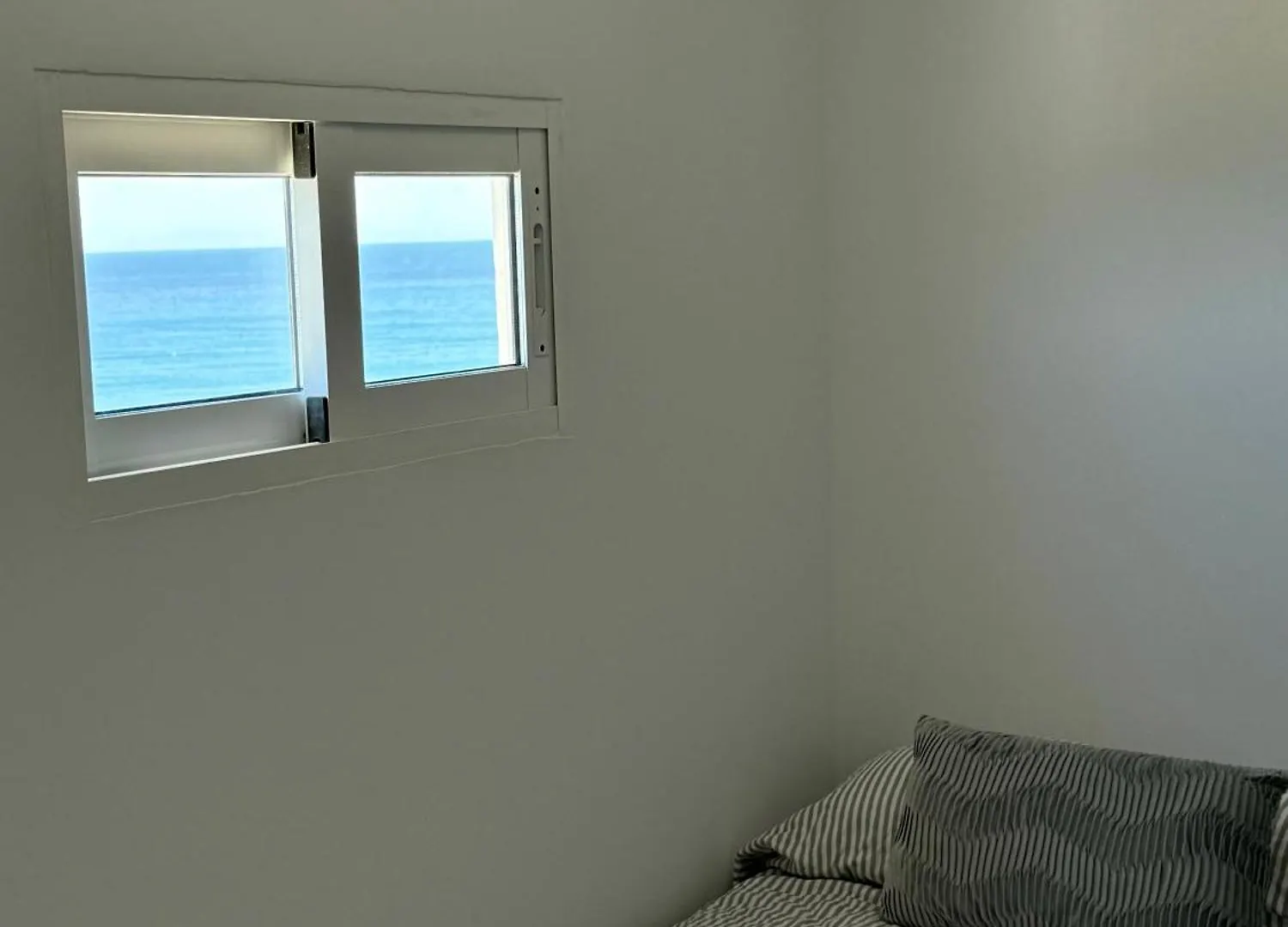 公寓 Sunnypalms - Beachfront Penthouse With Stunning Sea View 埃斯特波纳
